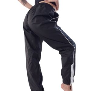 Nike Windbreaker Pants Vintage Black Womens Large